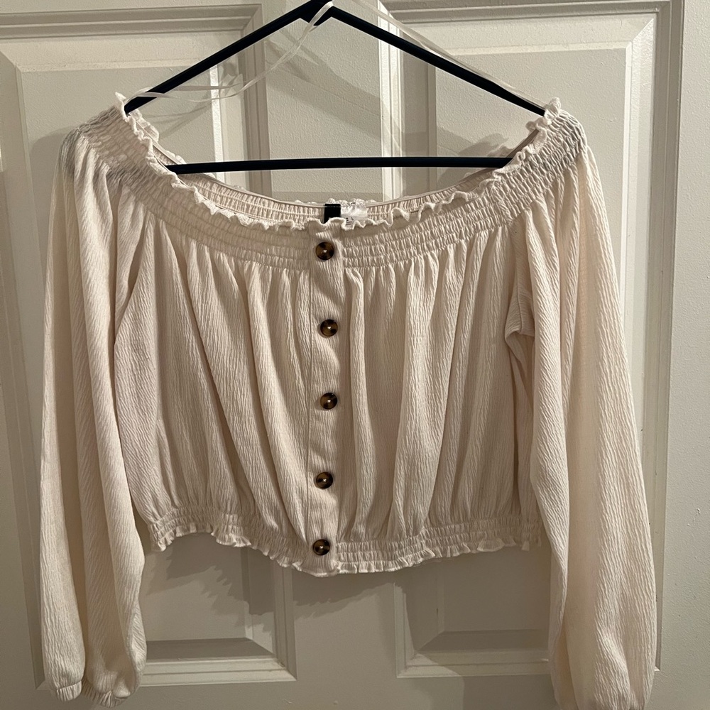 H&M DIVIDED Cream Off-Shoulder Women's Top